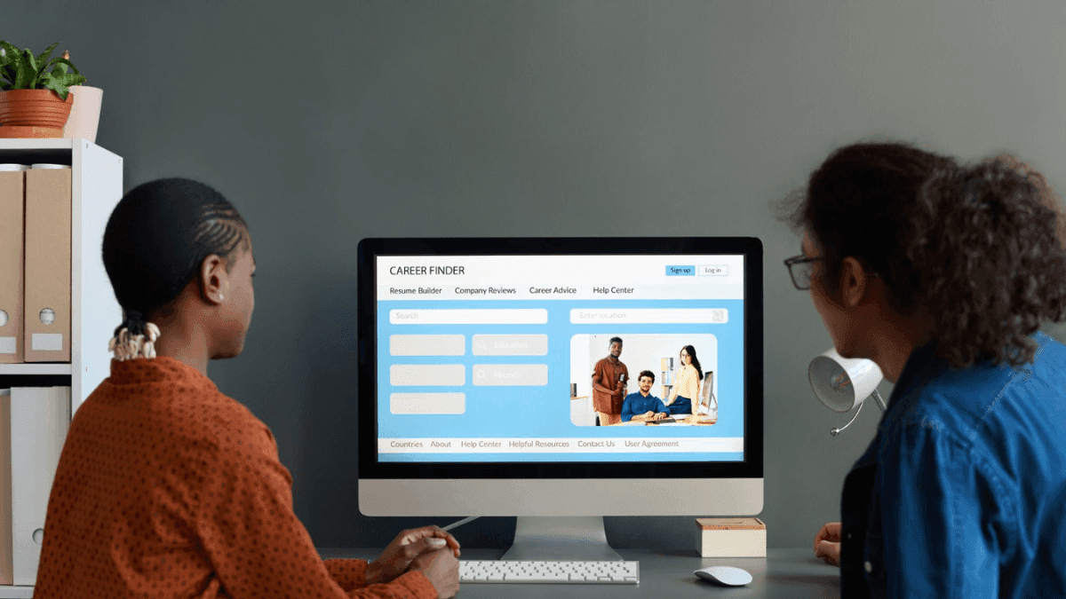 How to Build Your LinkedIn Profile for Government Jobs