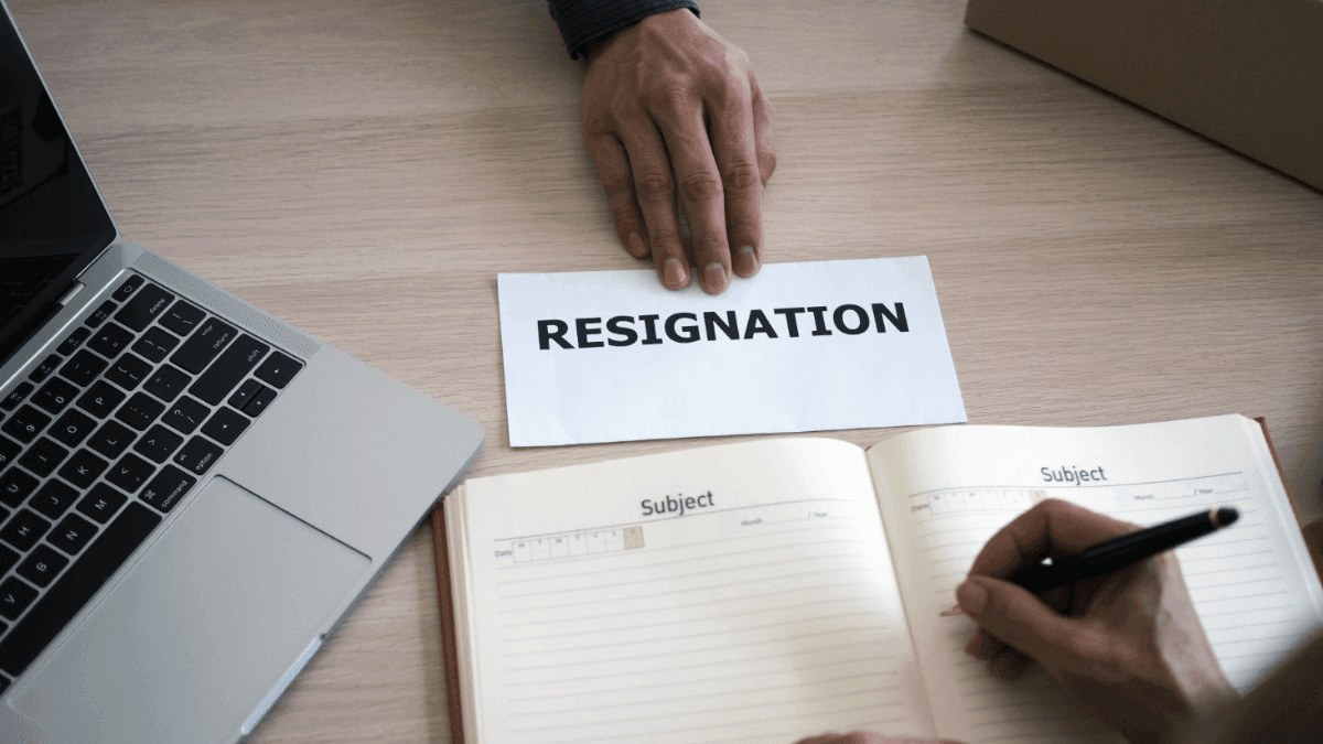 How to Write a Resignation Letter for a Government Job