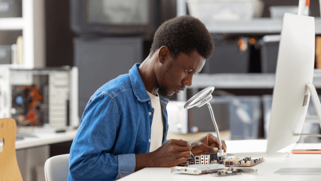 Technical Officer Vacancy at Stellenbosch University (Job Level 10)