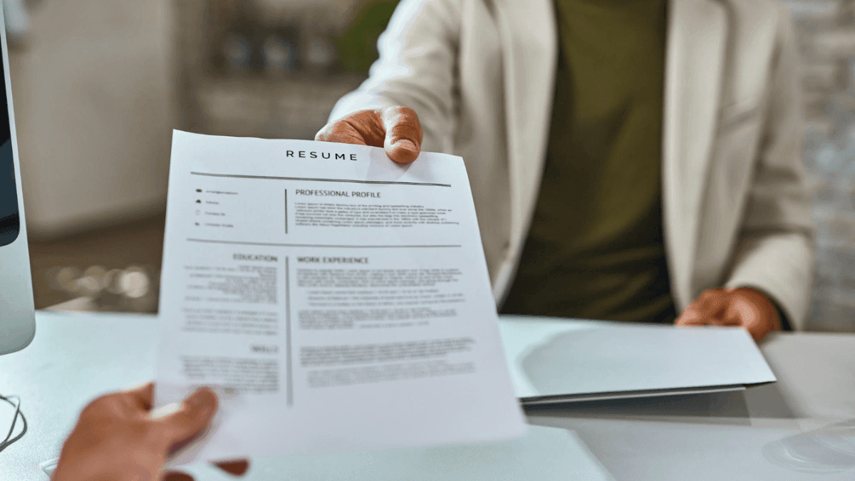 How to Write a Winning CV: A Step-by-Step Guide