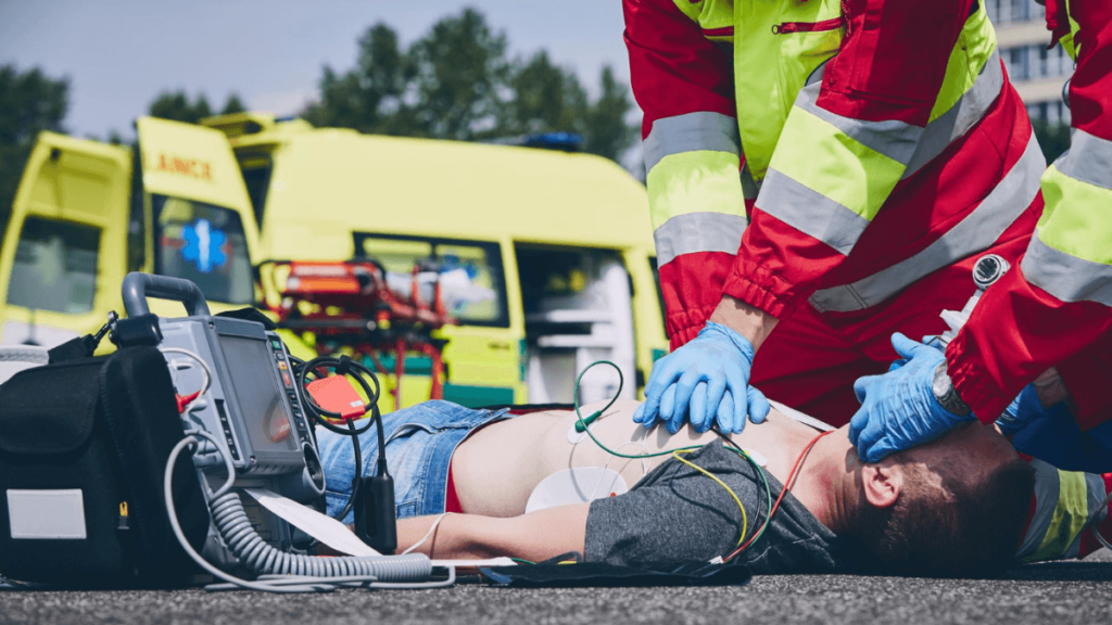 How to Become a Paramedic in South Africa: Qualifications & Requirements 2025