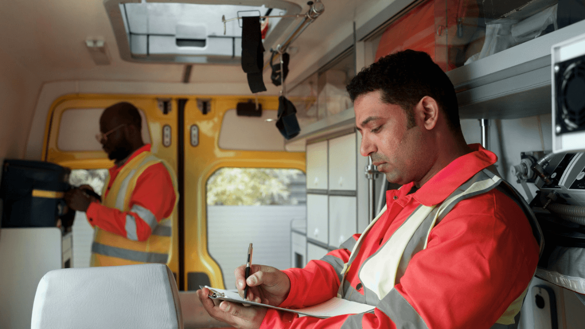 How to Climb the Paramedic Career Ladder: From Junior to Senior Medic
